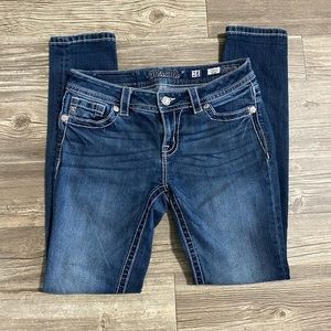 Miss Me Mid-Rise Skinny jeans size 28
